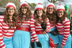 Photo 15 from the 2012 Windlesham Boxing Day Pram Race