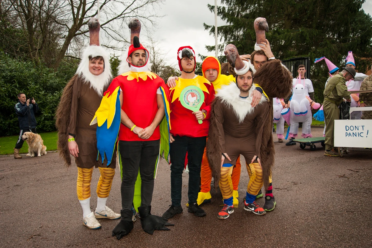 Photo 10 from the 2015 Windlesham Boxing Day Pram Race