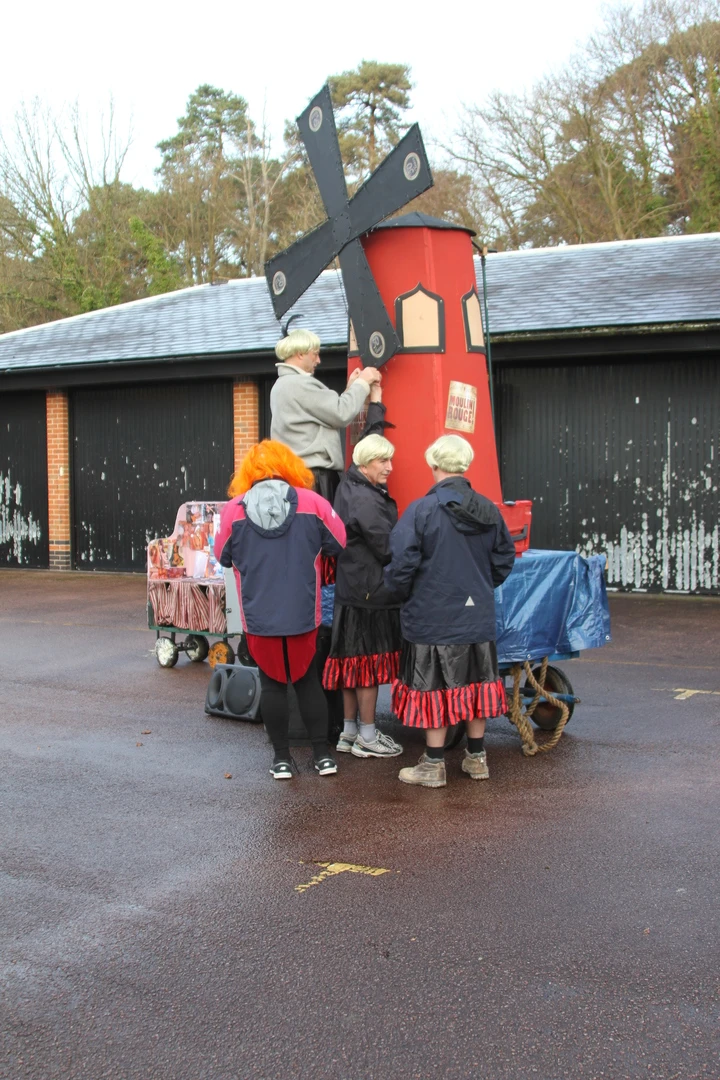Photo 1 from the 2017 Windlesham Boxing Day Pram Race