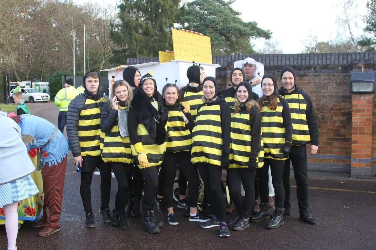 Photo 16 from the 2017 Windlesham Boxing Day Pram Race