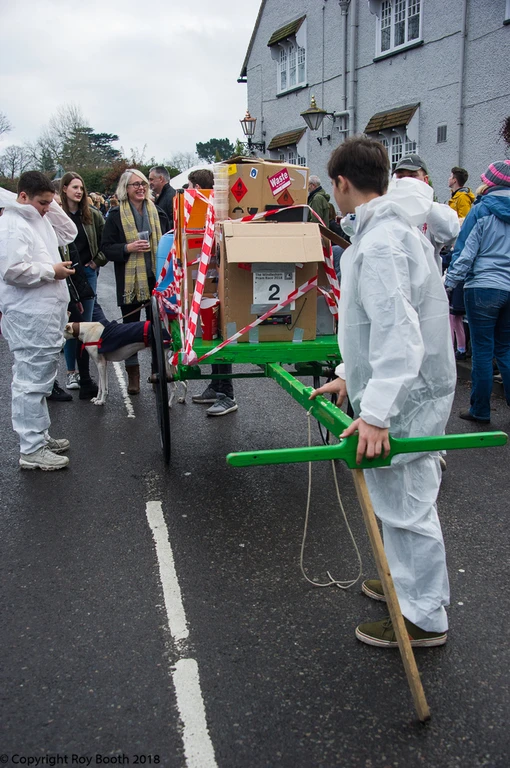 Photo 12 from the 2018 Windlesham Boxing Day Pram Race