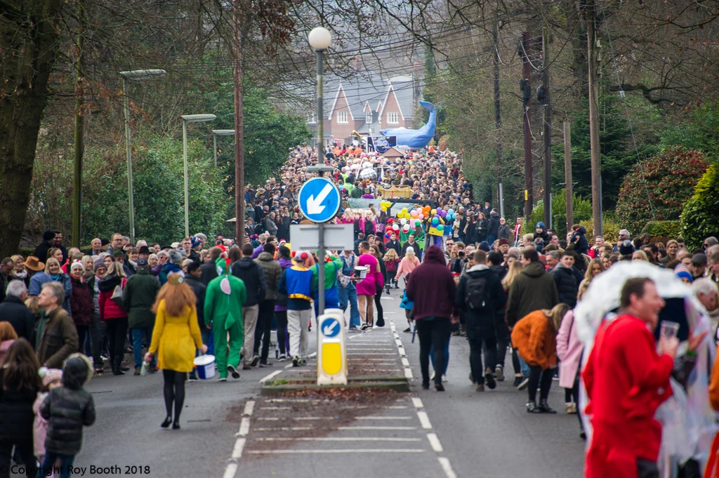 Photo 23 from the 2018 Windlesham Boxing Day Pram Race
