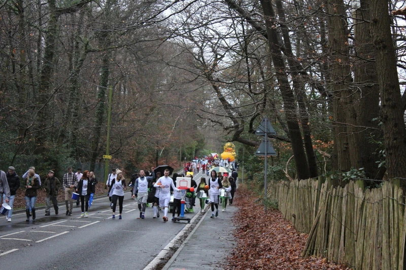 Photo 15 from the 2019 Windlesham Boxing Day Pram Race