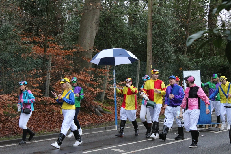 Photo 23 from the 2019 Windlesham Boxing Day Pram Race
