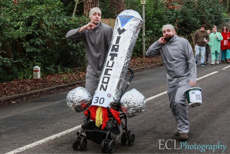 Photo 3 from the 2023 Windlesham Boxing Day Pram Race