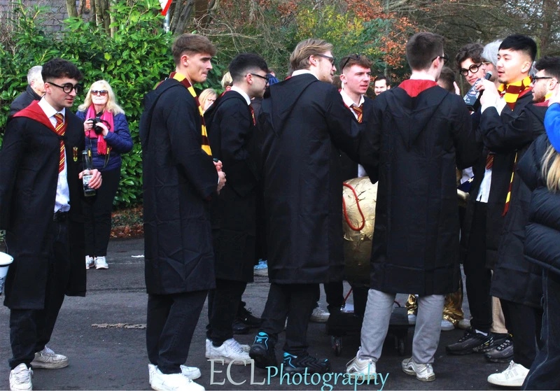 Photo 10 from the 2023 Windlesham Boxing Day Pram Race