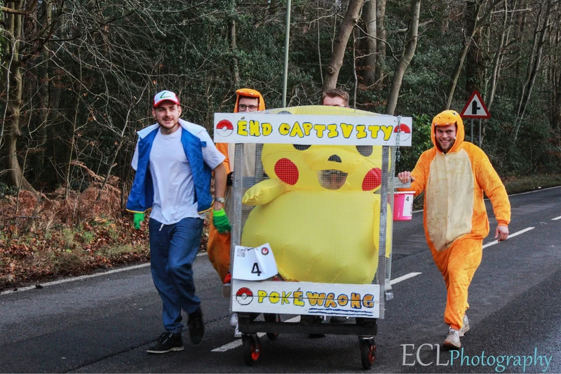 Photo 21 from the 2023 Windlesham Boxing Day Pram Race
