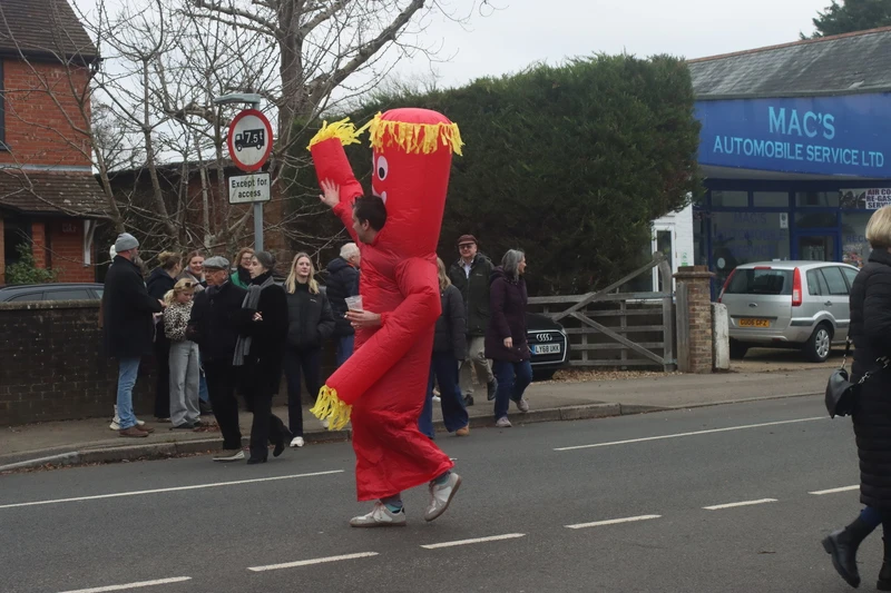 Photo 3 from the 2025 Windlesham Boxing Day Pram Race